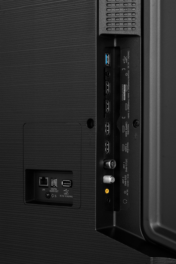 Hisense Mini-LED 55U7NQ (2024) detail