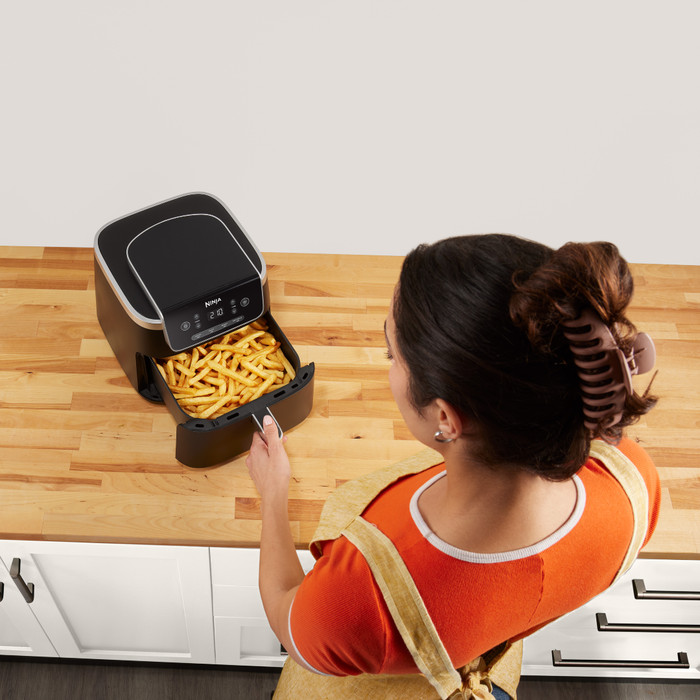 Ninja AF140EU produkt in gebrauch