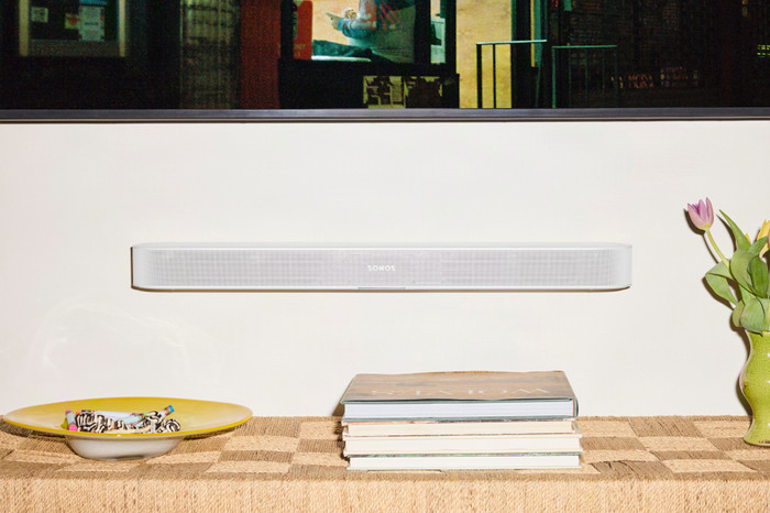 Sonos Beam Ultra Weiß produkt in gebrauch