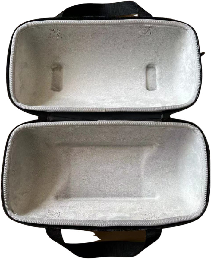 CasePhase Schutzhülle für den JBL Xtreme 4 innen