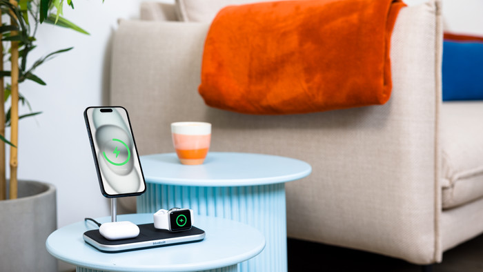 BlueBuilt 3-in-1 Kabelloses Ladegerät mit Qi2 15 W Schwarz visuelles Coolblue 3