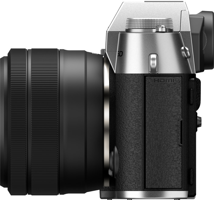 Fujifilm X-T50 Silber + XC 15-45mm f/3.5-5.6 OIS PZ rechte seite