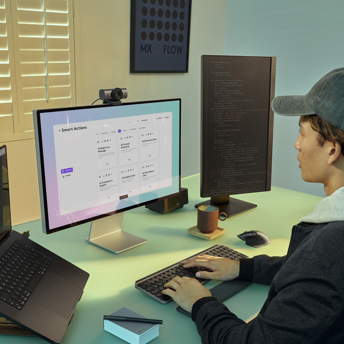 Logitech MX Keys S Combo for Mac Qwertz produkt in gebrauch