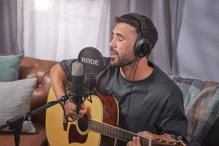 RØDE NT1 Signature Series Black visual supplier