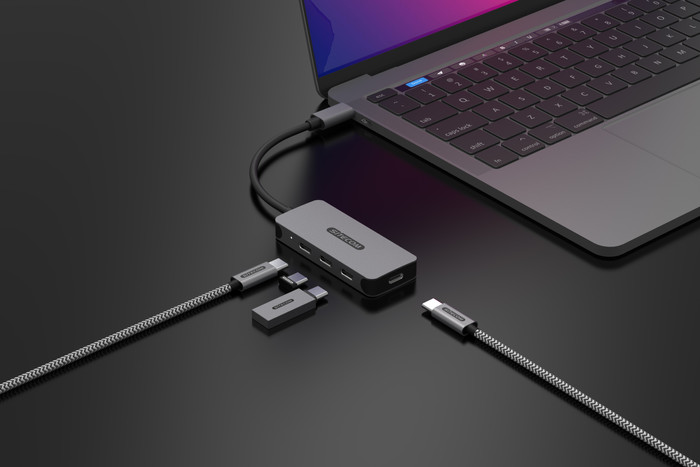 Sitecom USB-C-auf-USB-C Hub produkt in gebrauch