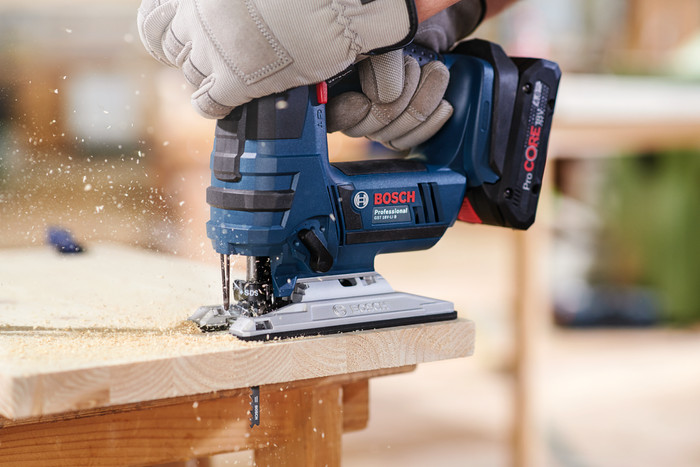 Bosch Stichsägeblatt T144 D Speed for Wood 3x produkt in gebrauch