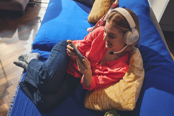 JBL Quantum 360 Wireless Weiß visueller lieferant