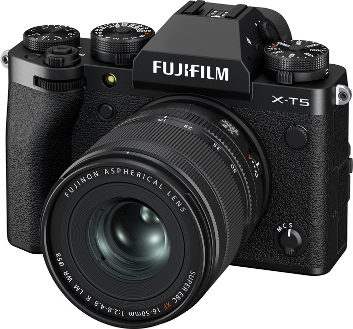 Fujifilm X-T5 Schwarz + XF 16-50mm f/2.8-4.8 R LM WR rechte seite
