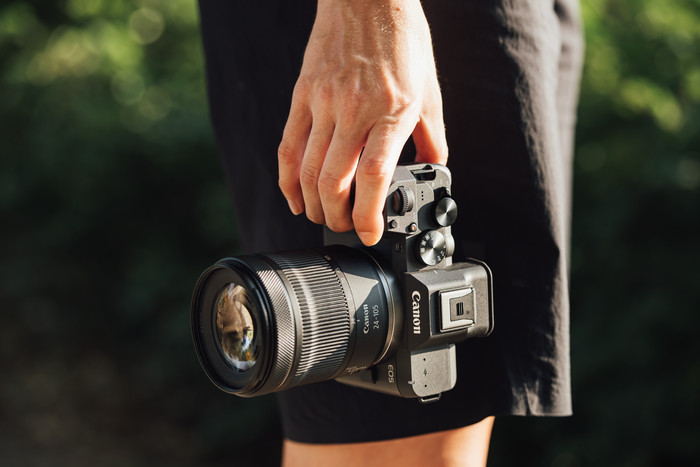 Canon EOS R8 Mark II produkt in gebrauch