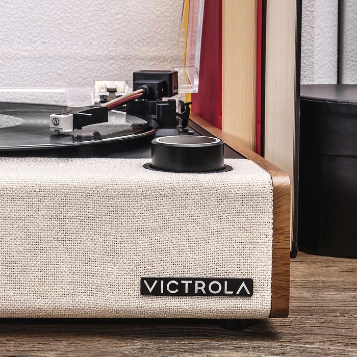 Victrola Eastwood II OAK produkt in gebrauch