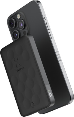 Xtorm Wireless Powerbank mit MagSafe 5.000 mAh Schwarz linke seite