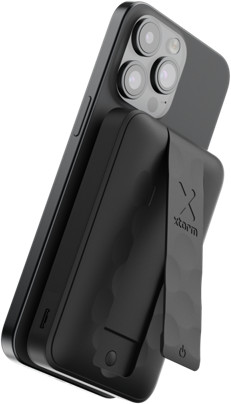 Xtorm Wireless Powerbank mit MagSafe 10.000 mAh Schwarz mit Schnellladefunktion rechte seite