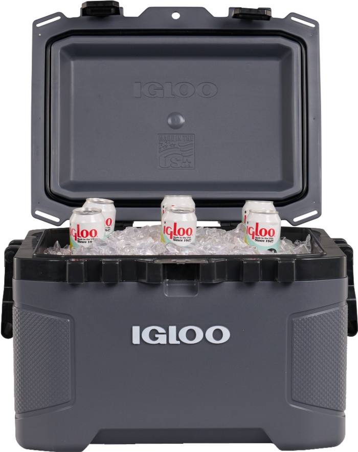 Igloo Trailmate 50QT Carbonite Cooler product in use