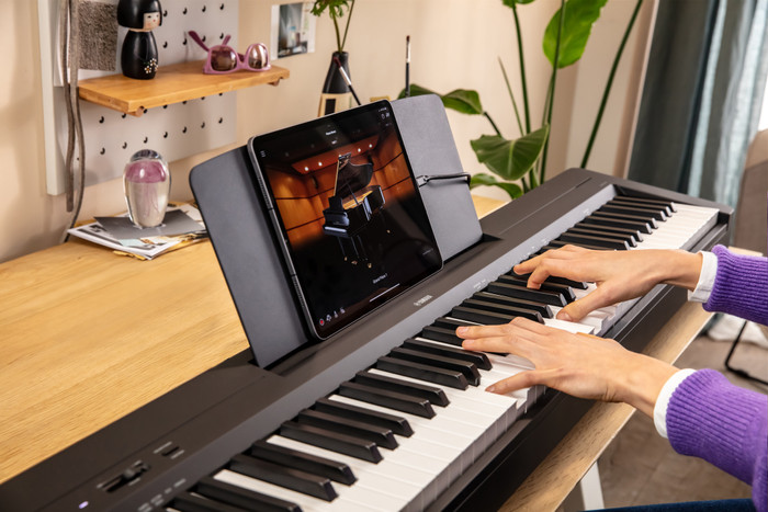 Yamaha P145BT Black visual supplier