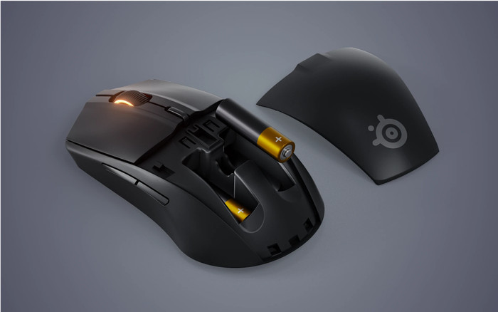 SteelSeries Rival 3 Gen 2 Wireless Gaming Mouse Black product in use