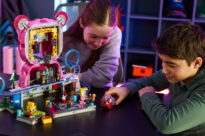 LEGO Fortnite Rave Cave 77082 product in use