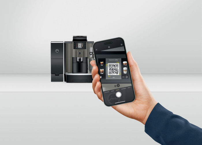 JURA W8 Dark Inox (EB) produkt in gebrauch