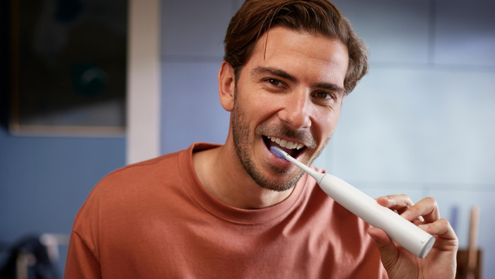 Philips Sonicare 7100 Series HX7420/01 Weiß produkt in gebrauch