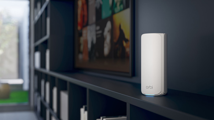Netgear Orbi RBE770 Erweiterung produkt in gebrauch