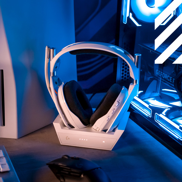 Logitech G Astro A50 Lightspeed White product in use