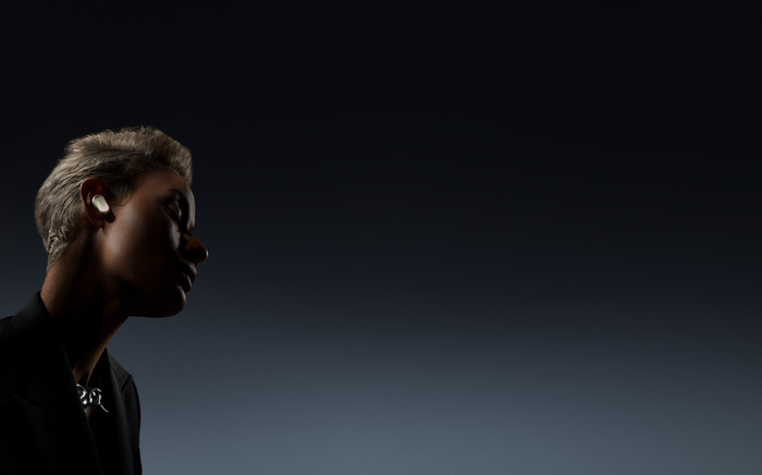 Bose QuietComfort Ultra Earbuds Diamant produkt in gebrauch