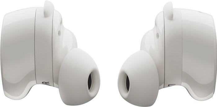 Bose QuietComfort Earbuds Creme detail