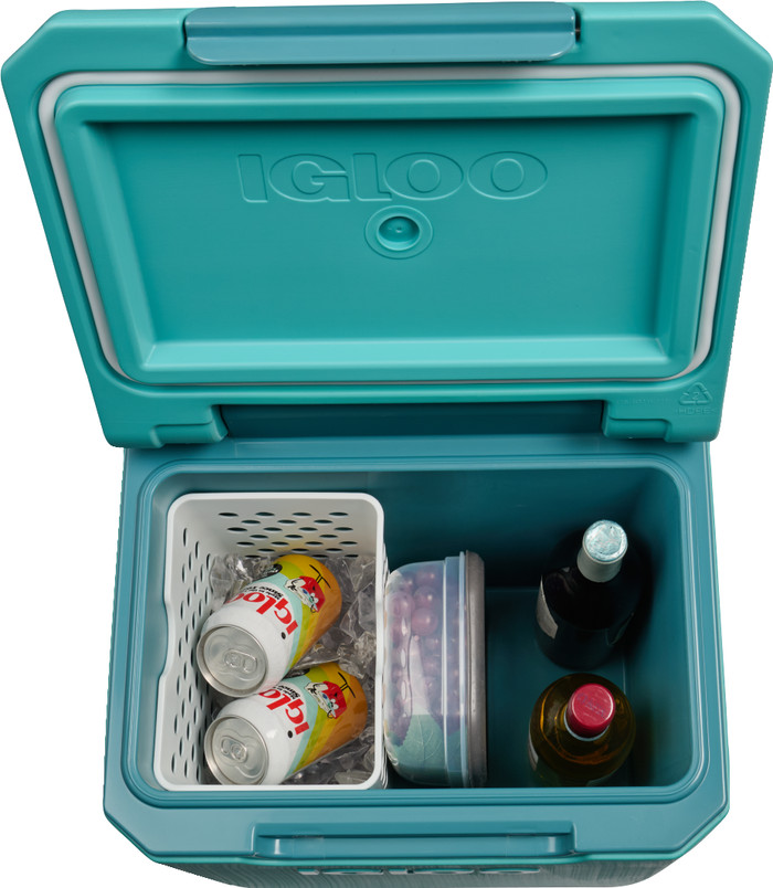 Igloo Tag Along Too Spinner 360 Lagoon product in use