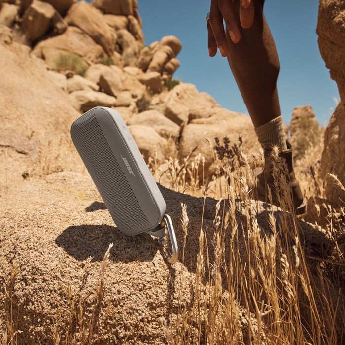 Bose Soundlink Flex 2nd Gen Beige produkt in gebrauch