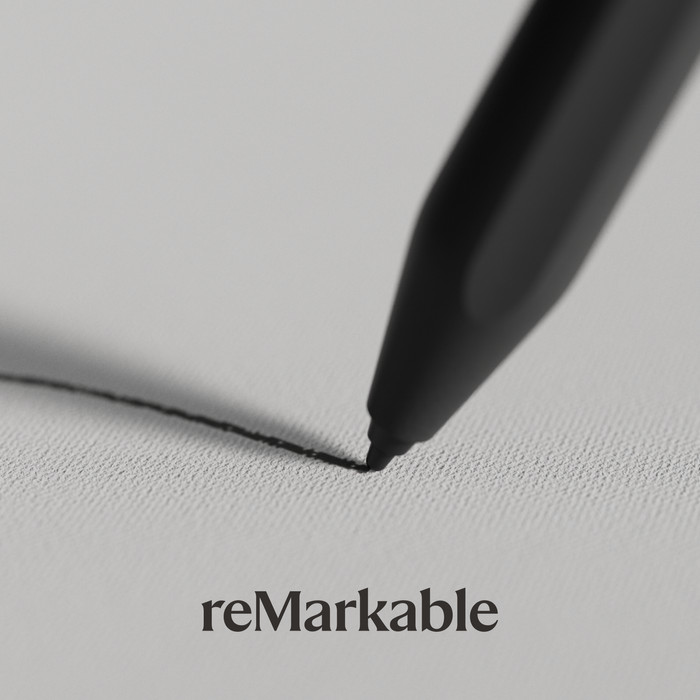 reMarkable 2 mit Book Case Grau + BlueBuilt Ladegerät visueller lieferant