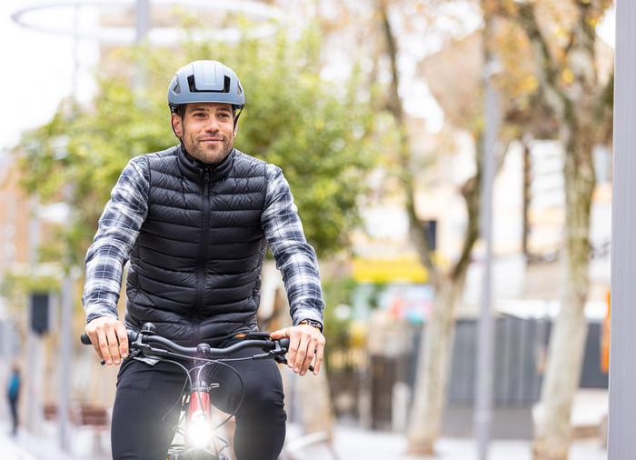 Lazer CityZen KinetiCore Dark Blue L product in use