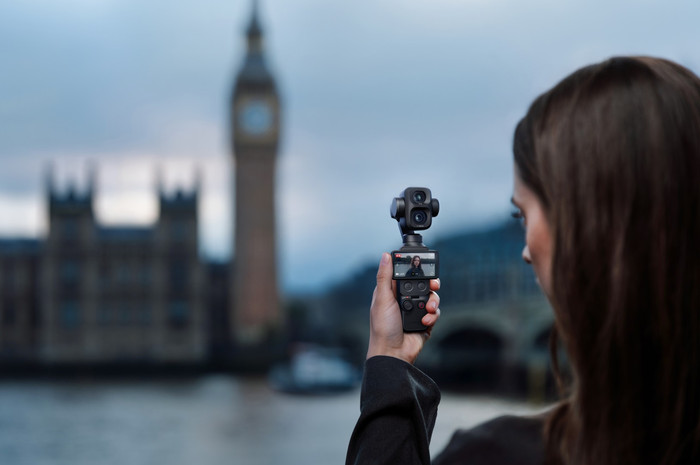DJI Osmo Pocket 4P (Pro) Creator Combo produkt in gebrauch