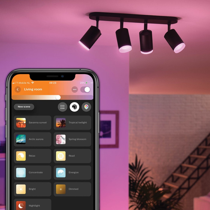 Philips Hue Fugato Aufbauspot White & Color - Schwarz - 4 Spots produkt in gebrauch