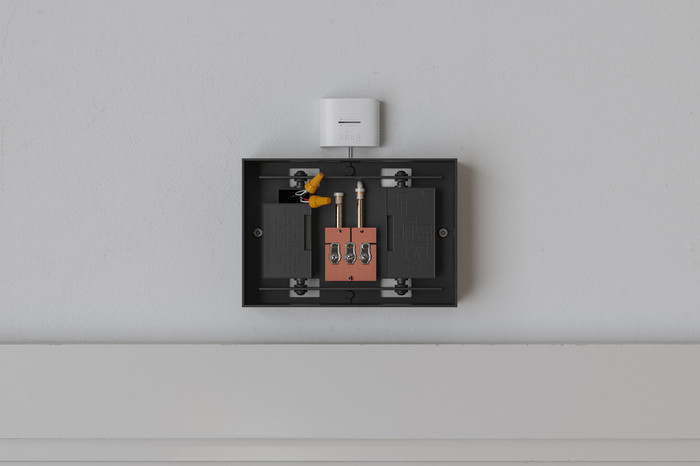 Ring Kabelgebundene Videotürklingel Plus + Chime Plus produkt in gebrauch