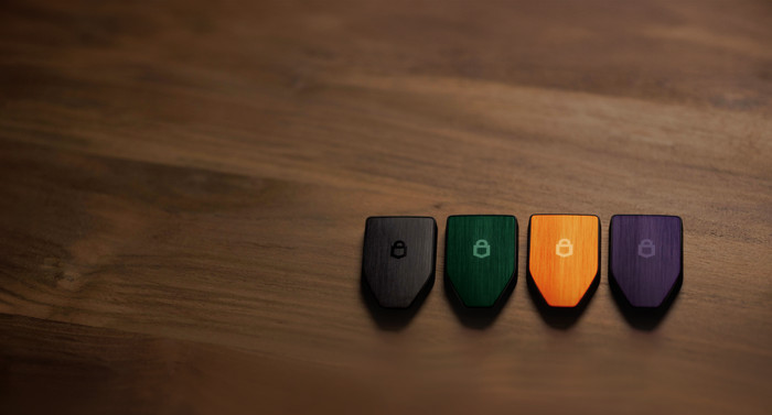 Trezor Safe 5 - Black Graphite detail