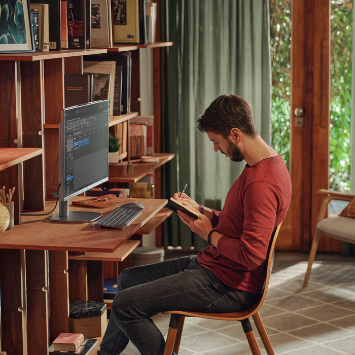 HP OmniStudio X All-in-One 27-cs0073ng - 27" - Intel Core Ultra 7 - 16GB RAM/1TB SSD produkt in gebrauch