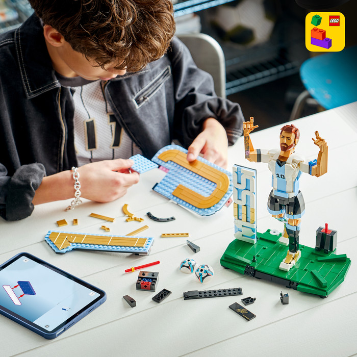 LEGO Editions Lionel Messi - Football Legend 43015 detail