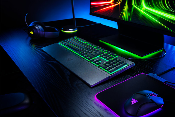 Razer Ornata V3 X Gaming-Tastatur Qwertz produkt in gebrauch