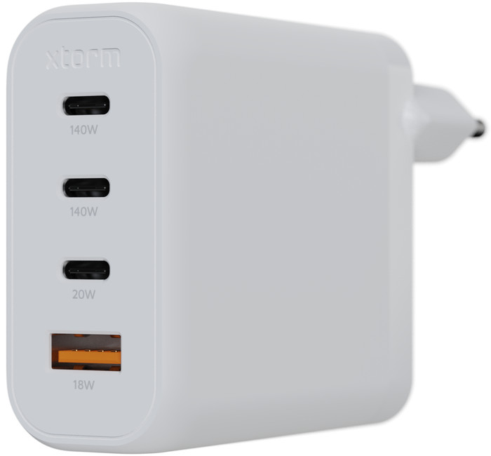 Xtorm 140W GaN2 Ultra Wall Charger right side