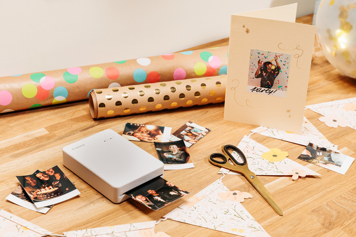 Canon SELPHY QX20 Weiß produkt in gebrauch