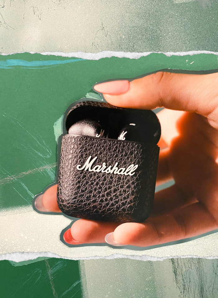 Marshall Minor IV TW Black product in use