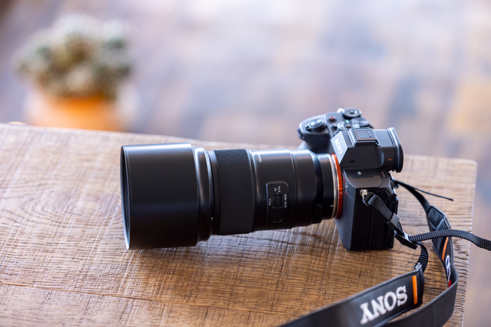 Tamron 90mm f/2.8 Di III Macro VXD Sony FE produkt in gebrauch