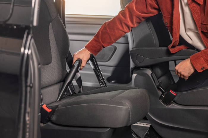 Kärcher SE 6 Signature Line product in use