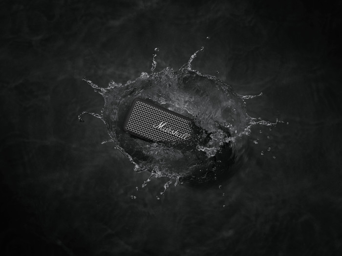 Marshall Emberton II BT Black & Brass produkt in gebrauch