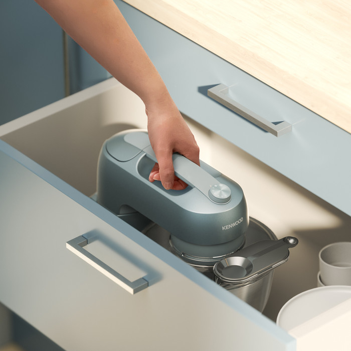 Kenwood Go KZM35GY Sturmblau produkt in gebrauch