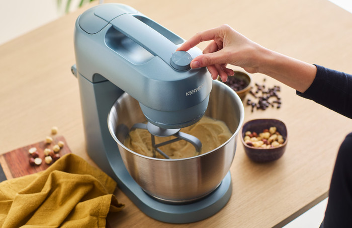 Kenwood Go KZM35GY Sturmblau produkt in gebrauch