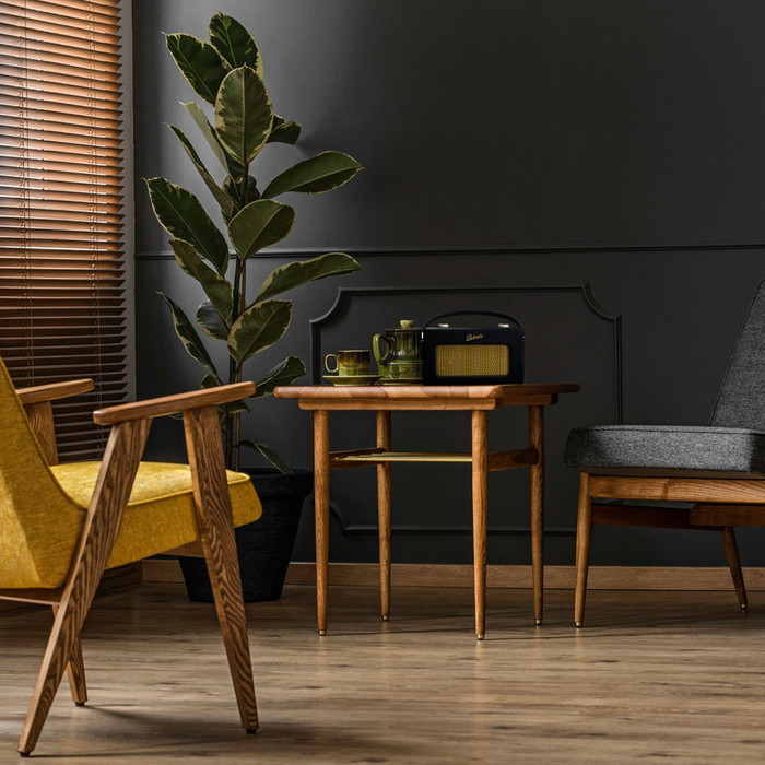 Roberts Radio Revival iStream 3L Black product in use