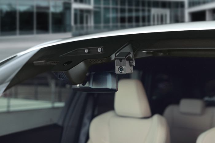 Mio MiVue J20 Full HD + WLAN produkt in gebrauch