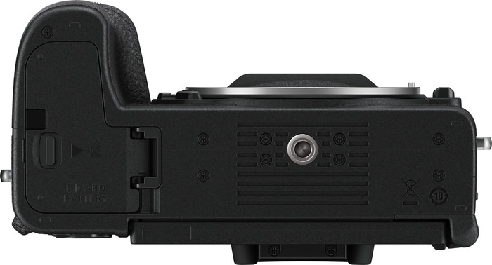 Nikon Z50 II + 16-50mm f/3.5-6.3 + 50-250mm f/4.5-6.3 unten