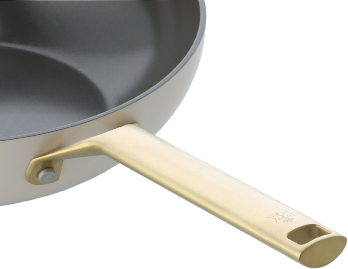 BK Sublime Frying Pan Set 24cm + 28cm + Wok 28cm detail