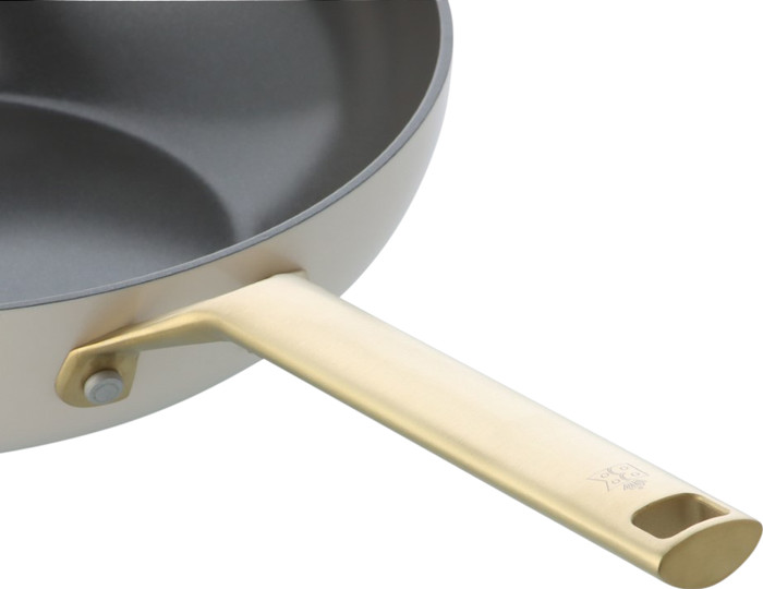 BK Sublime Frying Pan Set 24cm + 28cm + Wok 28cm detail